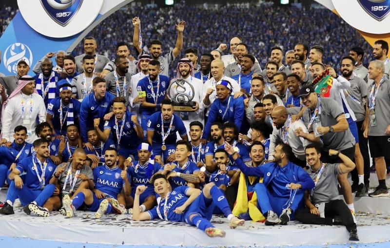 من تتويج الهلال