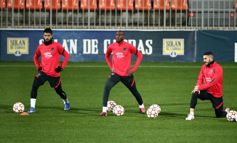 لاعبو أتلتيكو مدريد