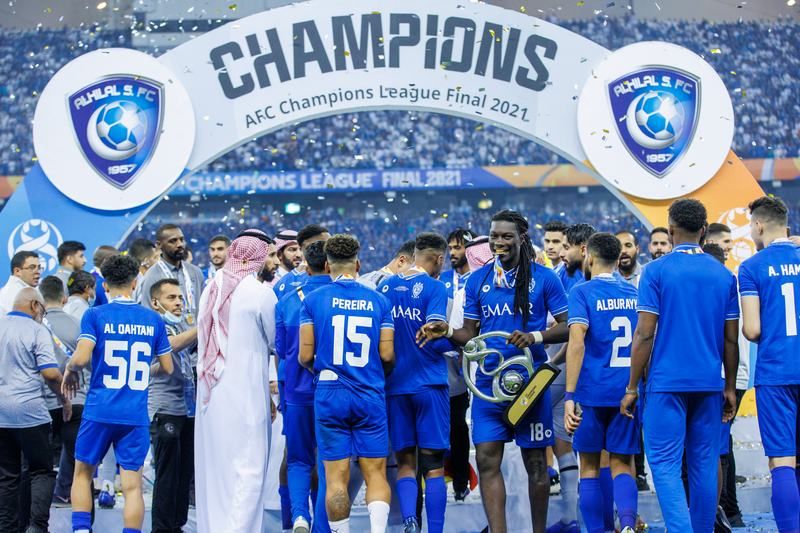لاعبو الهلال