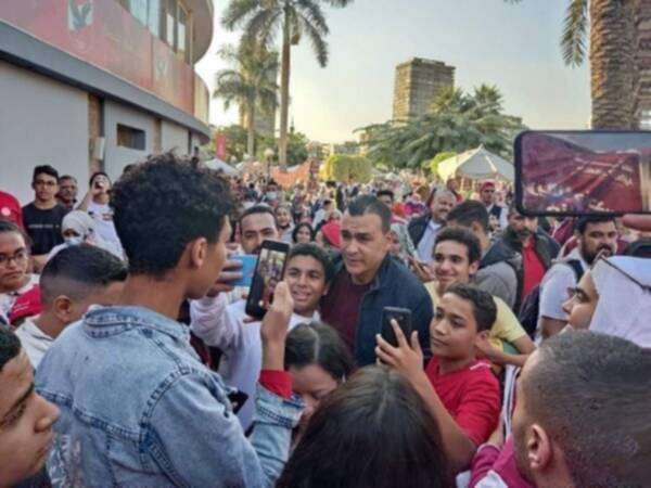  الحضري خلال حضوره انتخابات الأهلي