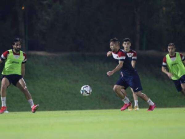 من تدريبات منتخب فلسطين