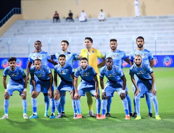 لاعبو الباطن 