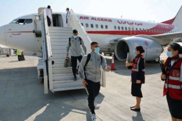 من وصول البعثة