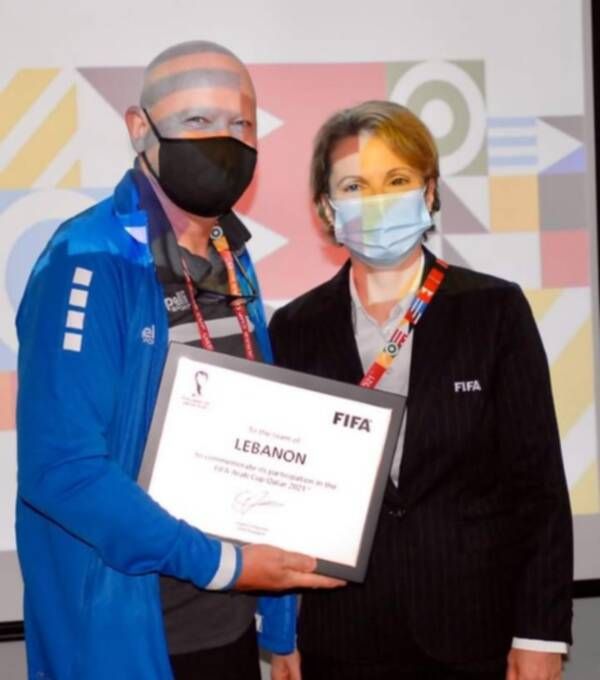 من الاجتماع