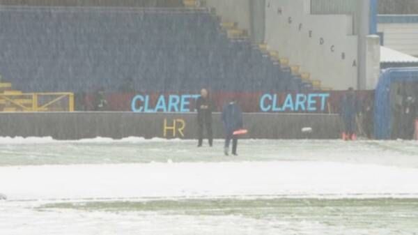 من ملعب اللقاء