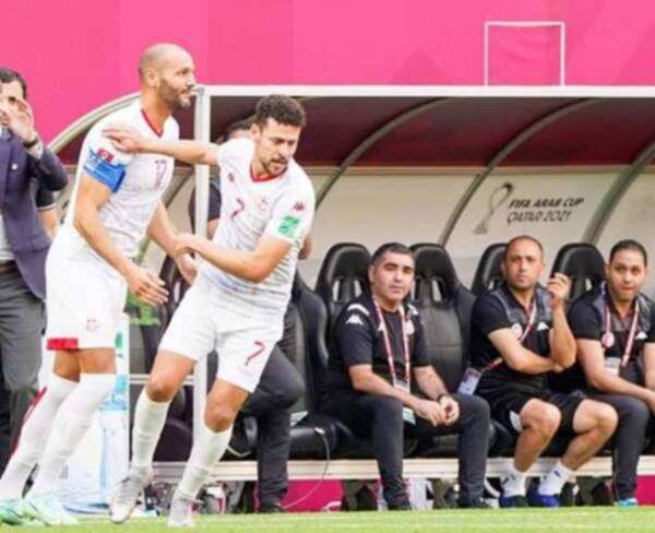 المساكني يمنح شارة القيادة للشيخاوي 