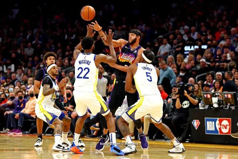 ?i=reuters%2f2021-12-01%2f2021-12-01t034255z_648265825_mt1usatoday17263140_rtrmadp_3_nba-golden-state-warriors-at-phoenix-suns_reuters