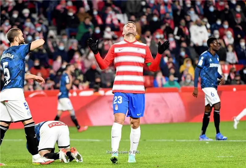 ?i=epa%2fsoccer%2f2021-12%2f2021-12-03%2f2021-12-03-09619811_epa