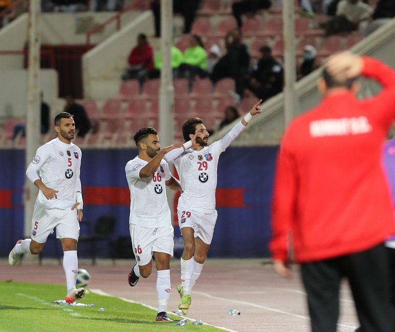 لاعبو الكويت 