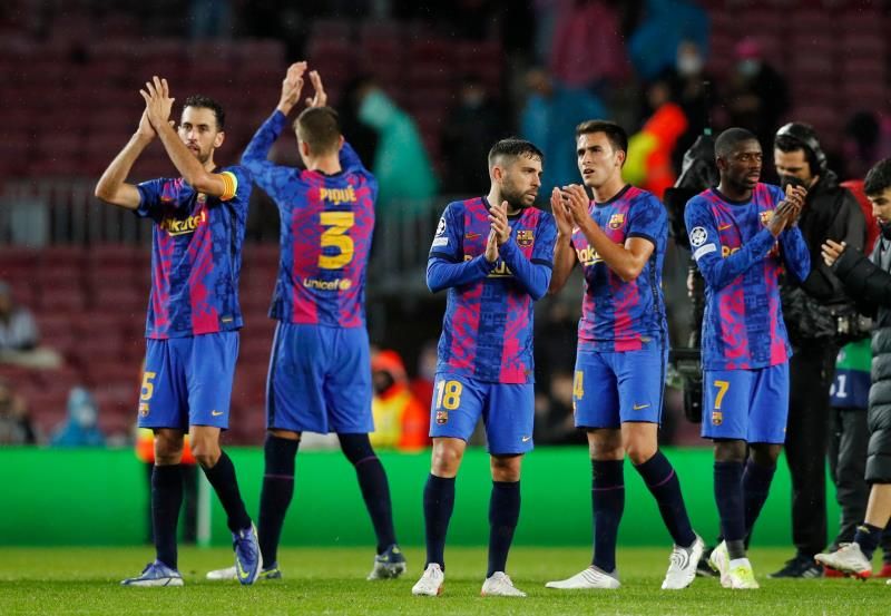 لاعبو برشلونة