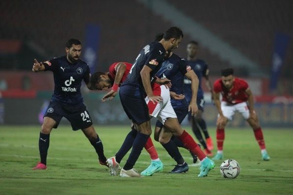 من لقاء سابق بين الفريقين