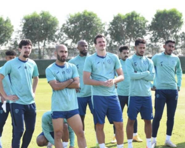 لاعبو الفتح