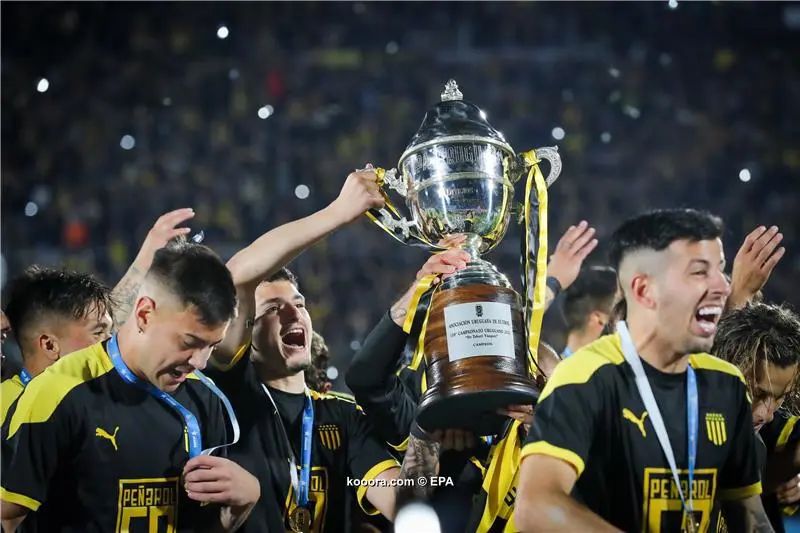 ?i=epa%2fsoccer%2f2021-12%2f2021-12-08%2f2021-12-08-09628459_epa