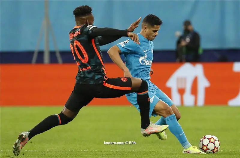 ?i=epa%2fsoccer%2f2021-12%2f2021-12-08%2f2021-12-08-09630033_epa