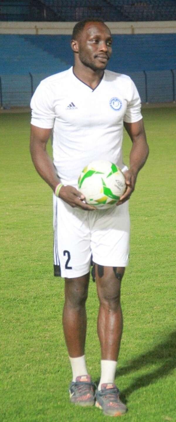 ابو عاقلة عبد الله