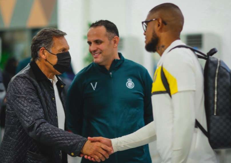 ميجيل روسو مع أنسيلمو لاعب النصر