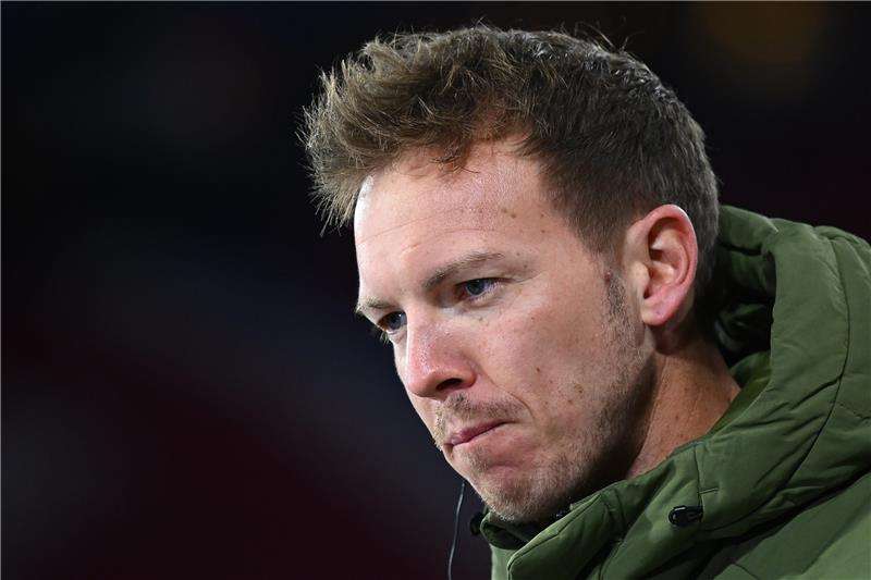 جوليان ناجلسمان