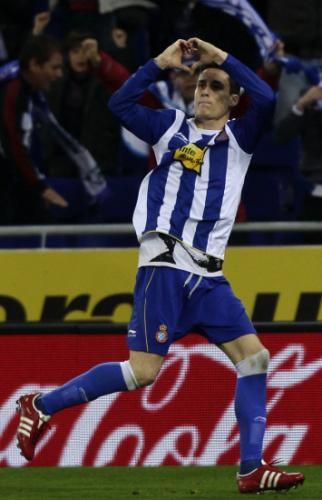 2011-02-262011-02-26t202111z_01_bar109_rtridsp_3_soccer-spain_reuters