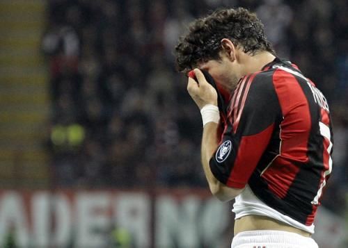 2011-04-162011-04-16t205807z_01_aga105_rtridsp_3_soccer-italy_reuters