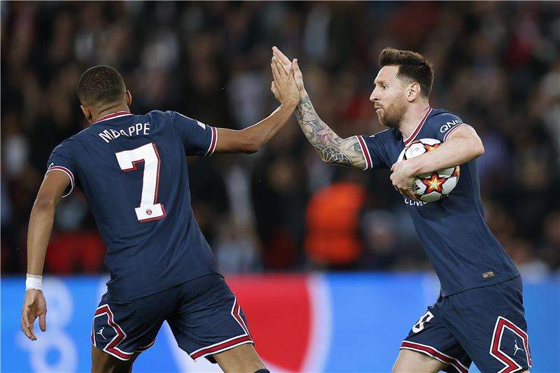 ميسي ومبابي