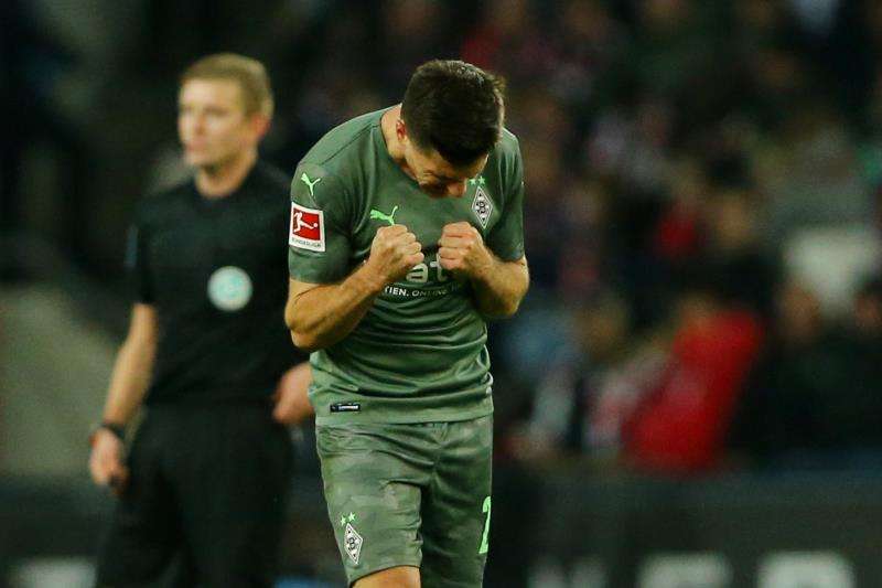 2021-11-27t160557z_201953737_up1ehbr18pwjq_rtrmadp_3_soccer-germany-cgn-bmg-report_reuters