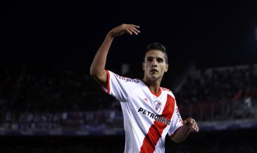 2011-05-222011-05-22t223529z_01_bas103_rtridsp_3_soccer-latam_reuters