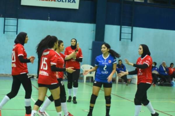 لاعبات الأهلي