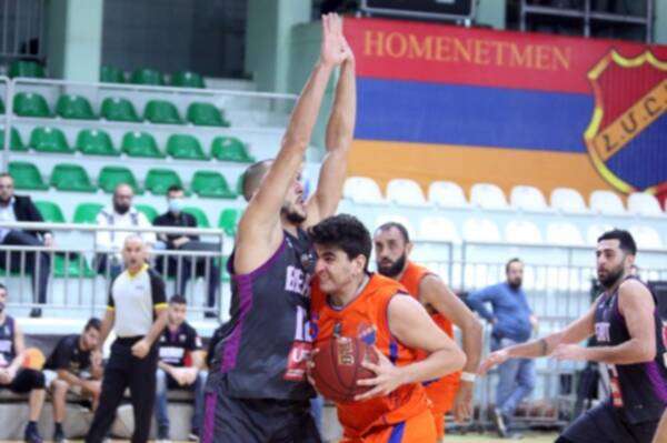 من الدوري اللبناني