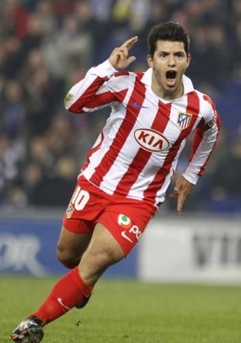 2011-01-062011-01-06t195854z_01_bar02_rtridsp_3_soccer-spain-cup_reuters