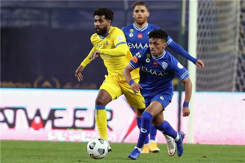 لقاء سابق بين الفريقين