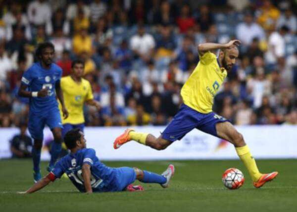 محمد السهلاوي هداف الديربي بدوري المحترفين