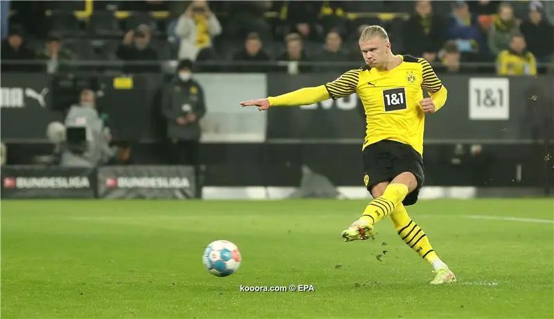 ?i=epa%2fsoccer%2f2021-12%2f2021-12-15%2f2021-12-15-09643980_epa