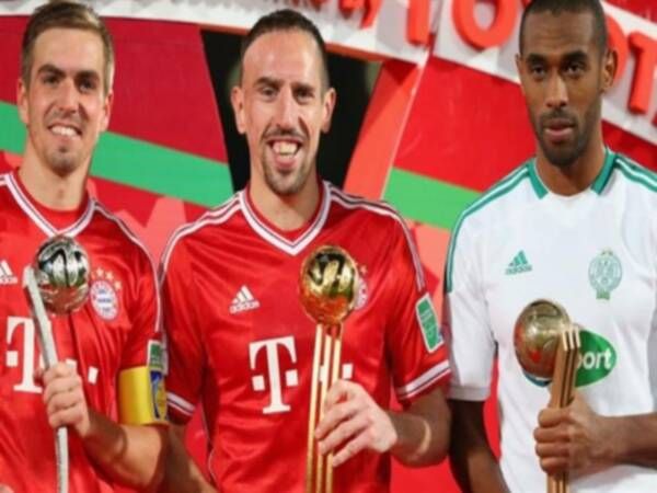  محسن ياجور (على اليمين)