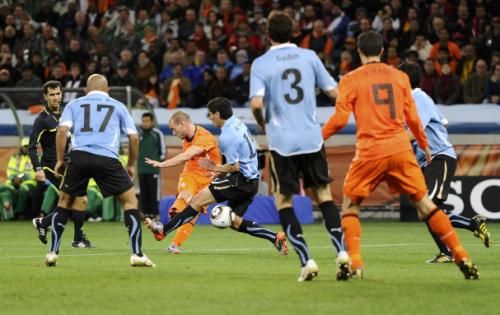 من مباراة الفريقين في دور الأربعة في كأس العالم الماضية