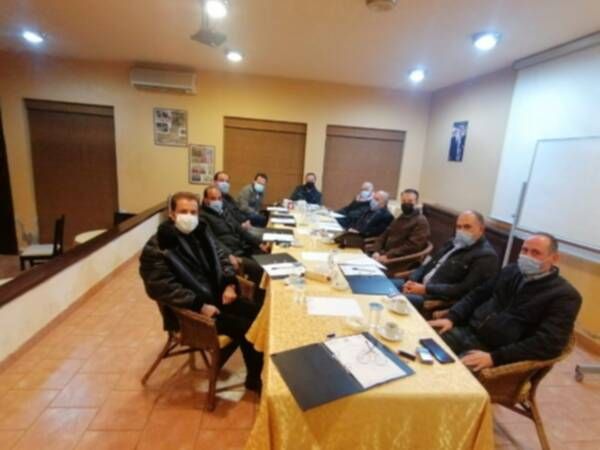 من الاجتماع