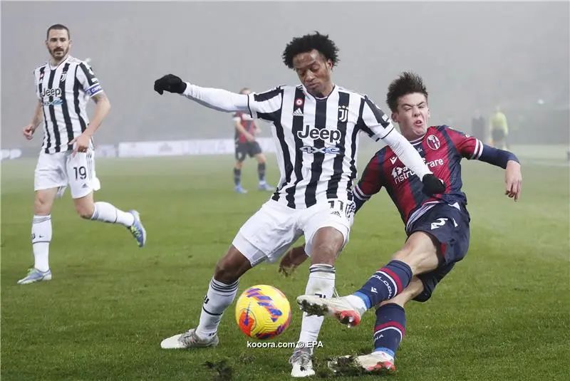 ?i=epa%2fsoccer%2f2021-12%2f2021-12-18%2f2021-12-18-09648847_epa