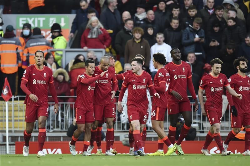 لاعبو ليفربول 