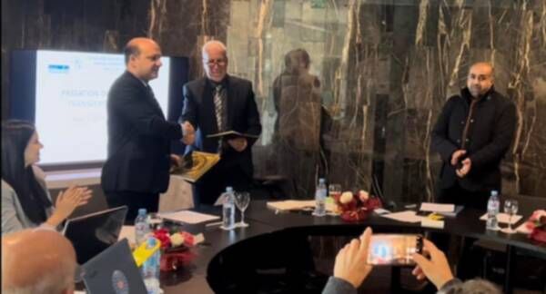 من تسليم مقاليد رئاسة الاتحاد