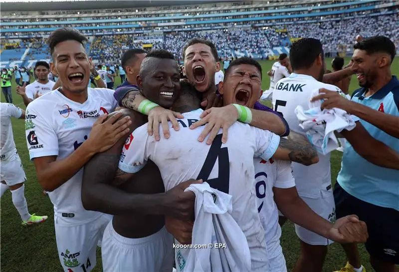 ?i=epa%2fsoccer%2f2021-12%2f2021-12-20%2f2021-12-20-09651104_epa