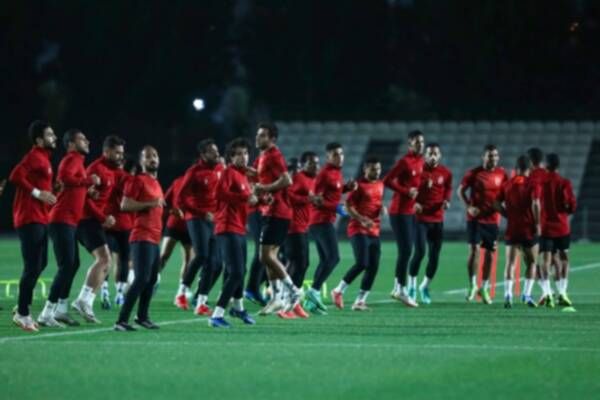 لاعبو الأهلي