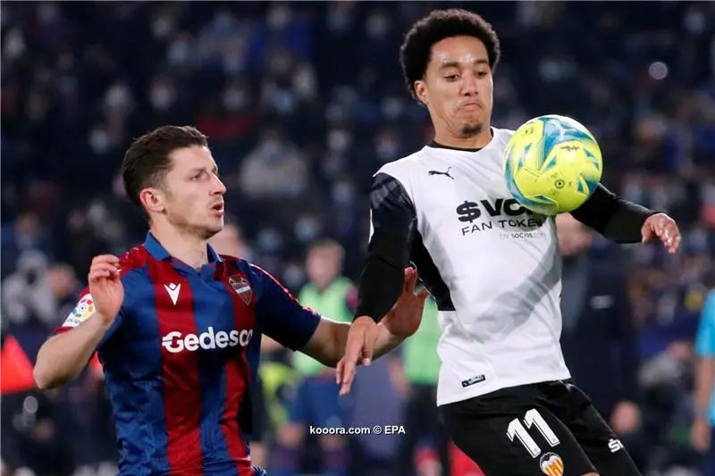 ?i=epa%2fsoccer%2f2021-12%2f2021-12-20%2f2021-12-20-09652110_epa