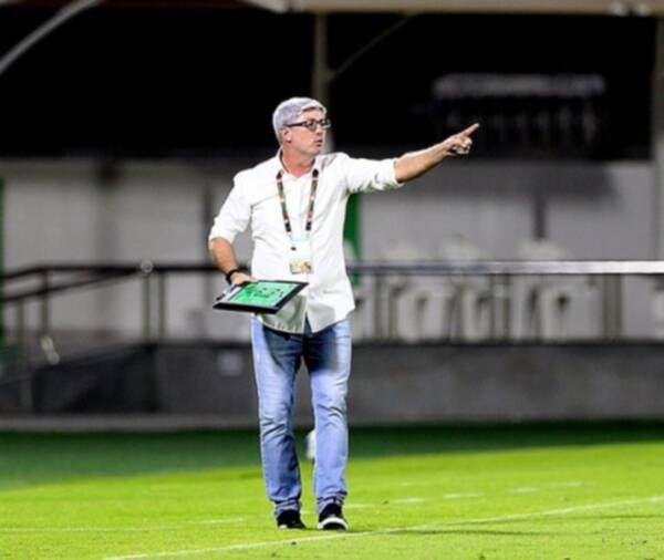 هيلمان مدرب الوصل