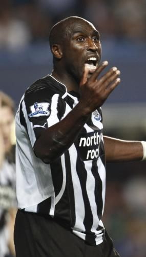 2010-09-22t212031z_01_edy10_rtridsp_3_soccer-england-cup_reuters