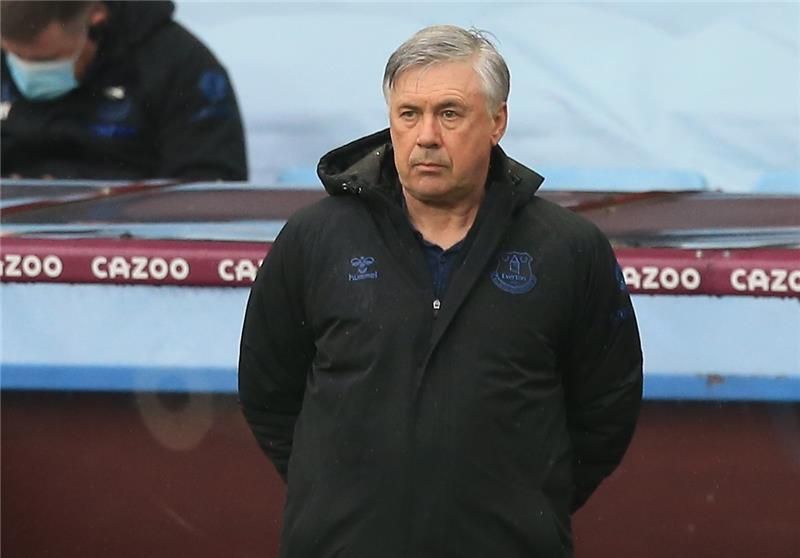 أنشيلوتي مدرب الريال 