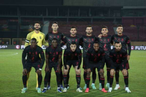 لاعبو الأهلي