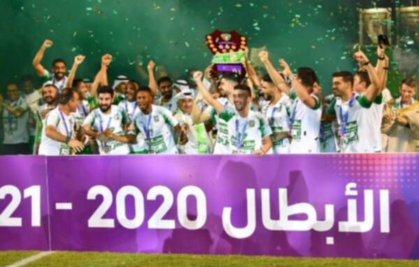 من تتويج العربي