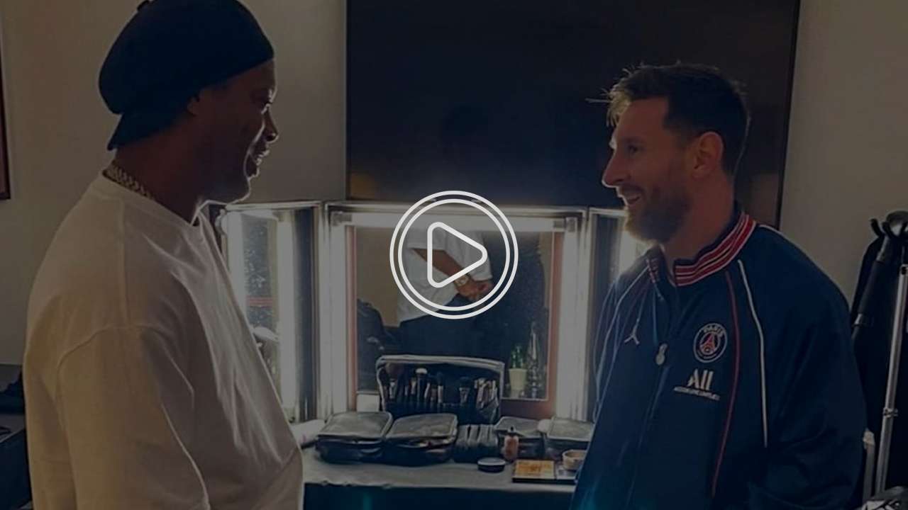 no comment ronaldinho messi 28-12-21_thumb