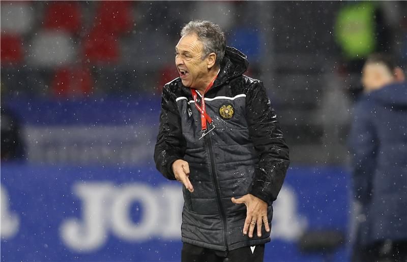 خواكين كاباروس