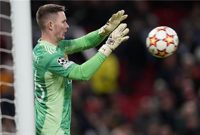 دين هندرسون