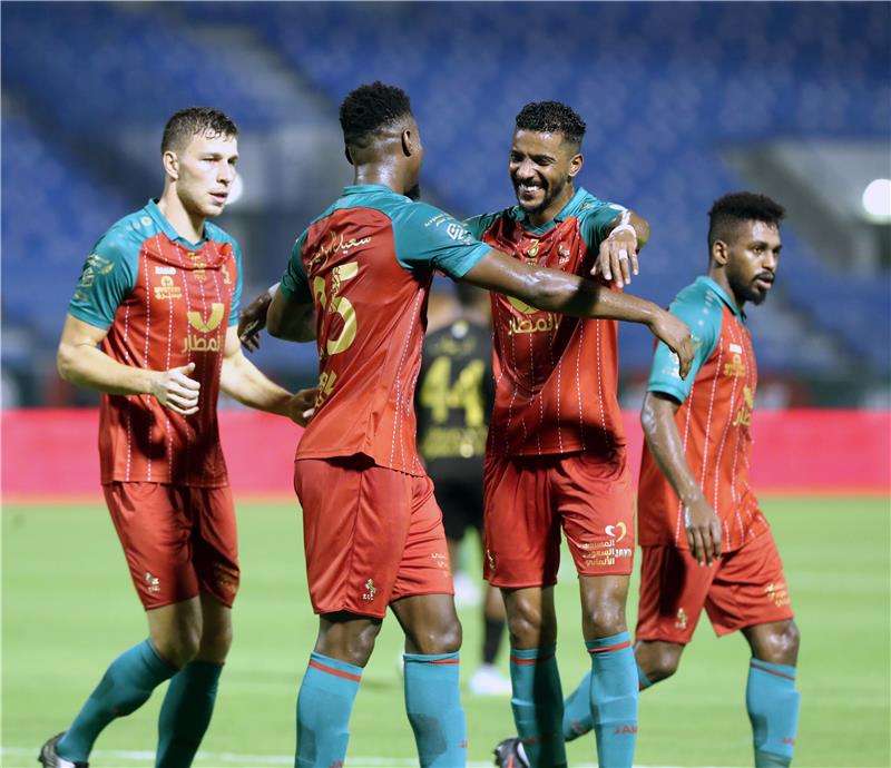 لاعبو الاتفاق